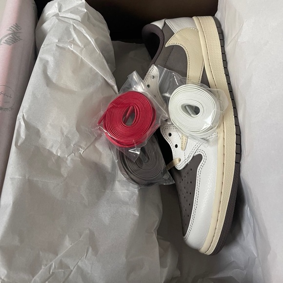 TRAVIS SCOTT LOWS - Picture 4 of 6